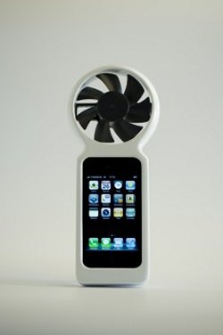 iFan keeps your iPhone juiced using wind