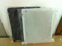iPad 2 case suggests rear facing camera, SD card slot