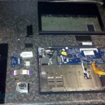 Google Crome Cr-48 Laptop gets torn apart