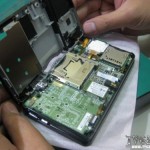 Nintendo 3DS gets disassembled