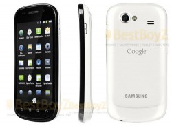 Nexus S shows up in white
