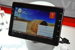 Viliv X70 Windows 7 tablet with Oak Trail processor