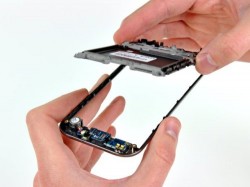Samsung Galaxy S 4G gets torn apart