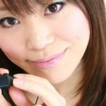 Thanko earphones with integrated alarm