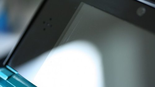 Nintendo 3DS design flaw leaving scratches on the screen?