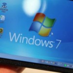 Fujitsu Loox F-07C: World's first ATOM powered Smartphone