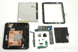 HP TouchPad gets torn apart